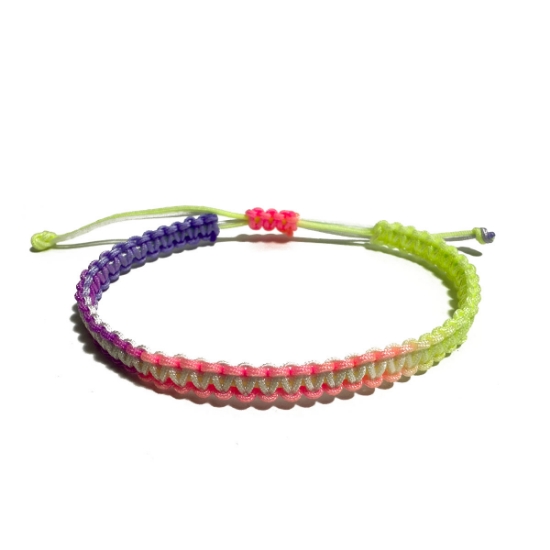 Picture of Macrame Bracelet Rainbow M